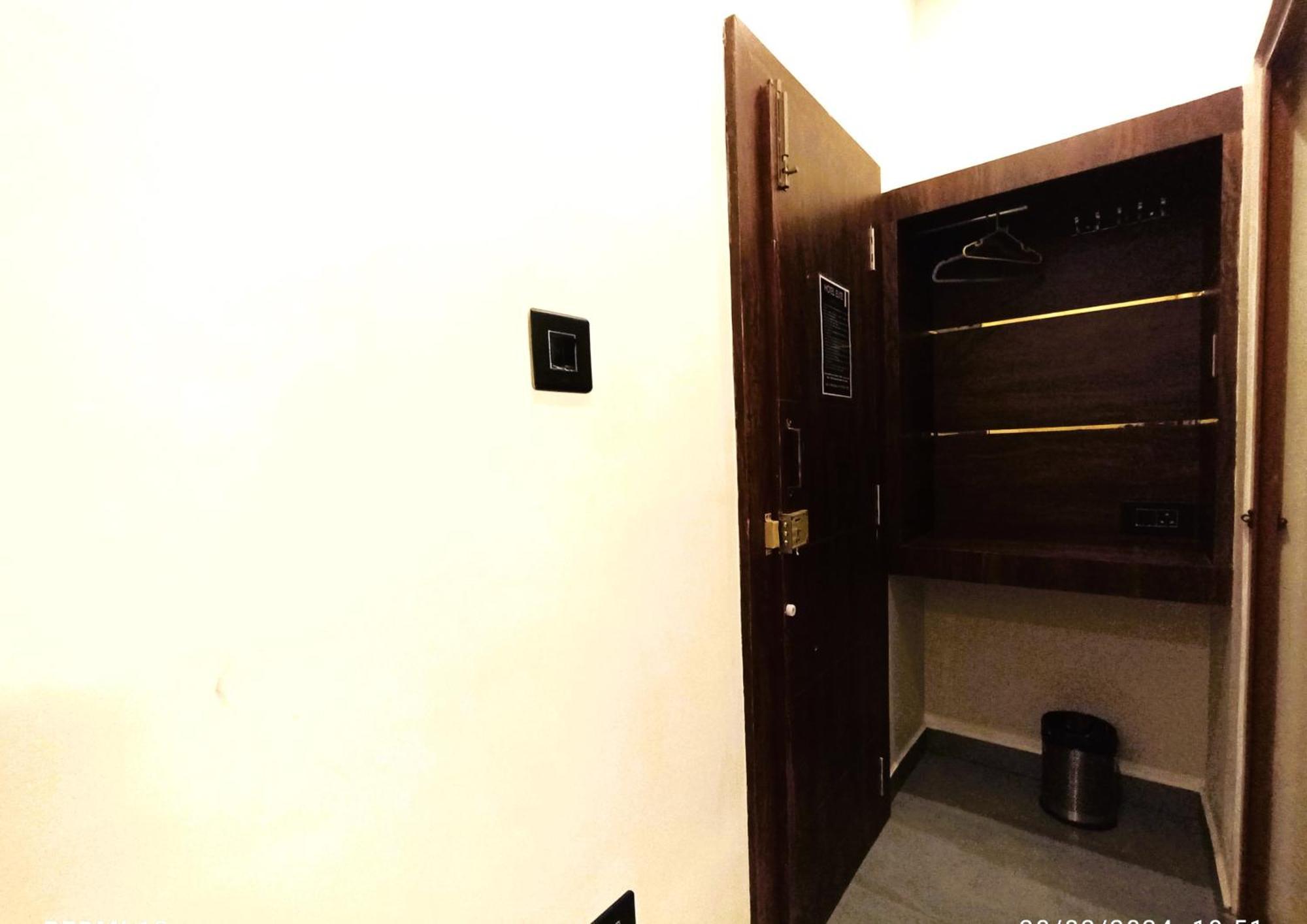 Hotel Elite Rāmeswaram Extérieur photo